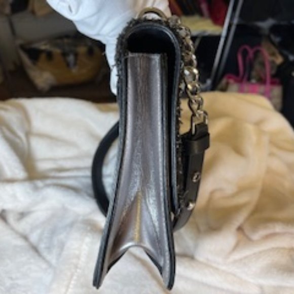 KATE SPADE NWOT BLACK SILVER HAND/SHOULDER/CROSSBODY BAG - Picture 5 of 13